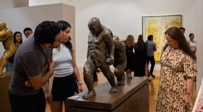 Llega con su obra al Museo de Arte la artista queretana Flor Minor